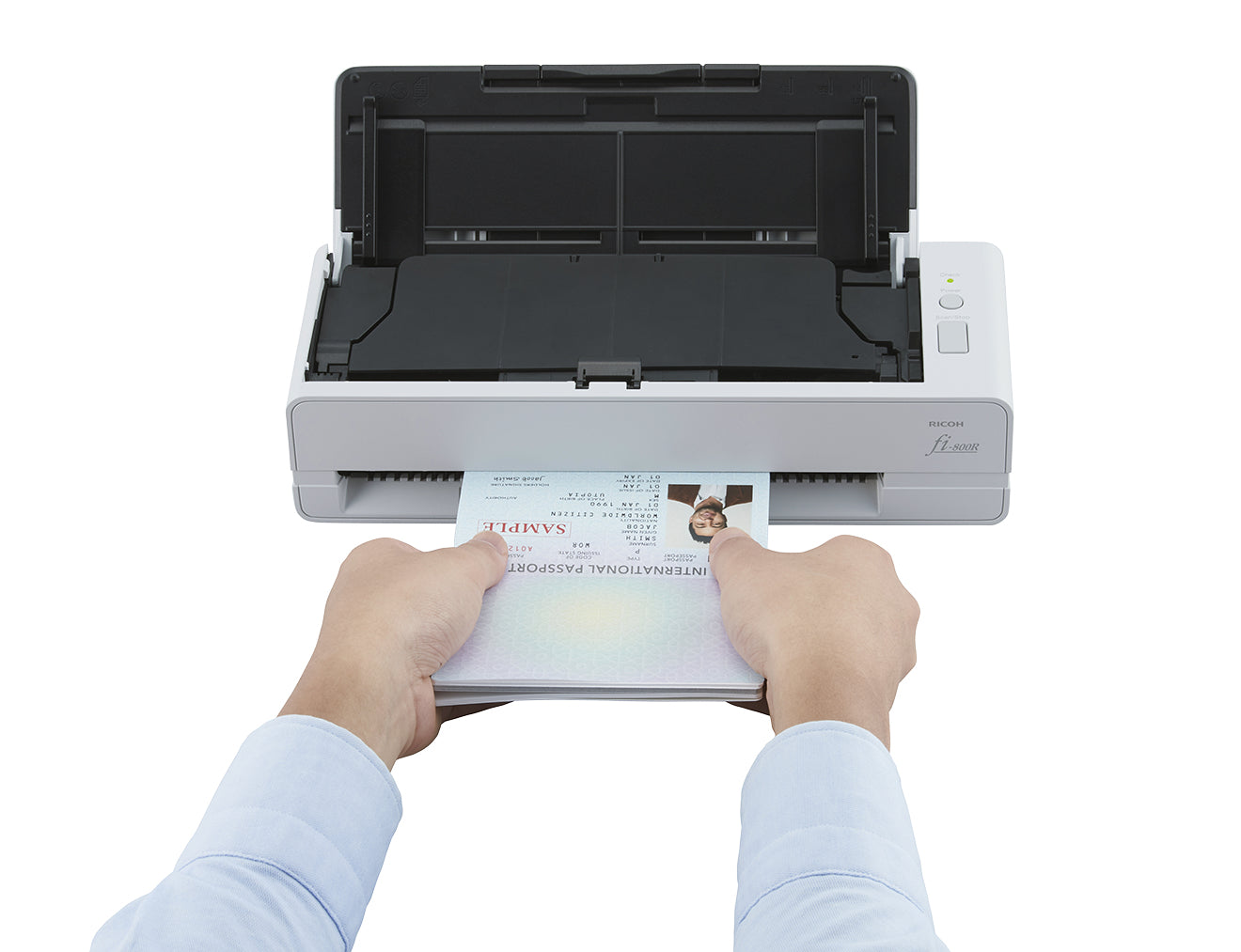 RICOH fi-800R - Duplex - A4 - ADF 20 - 45 ppm - USB 3.2 (Passport scanner)