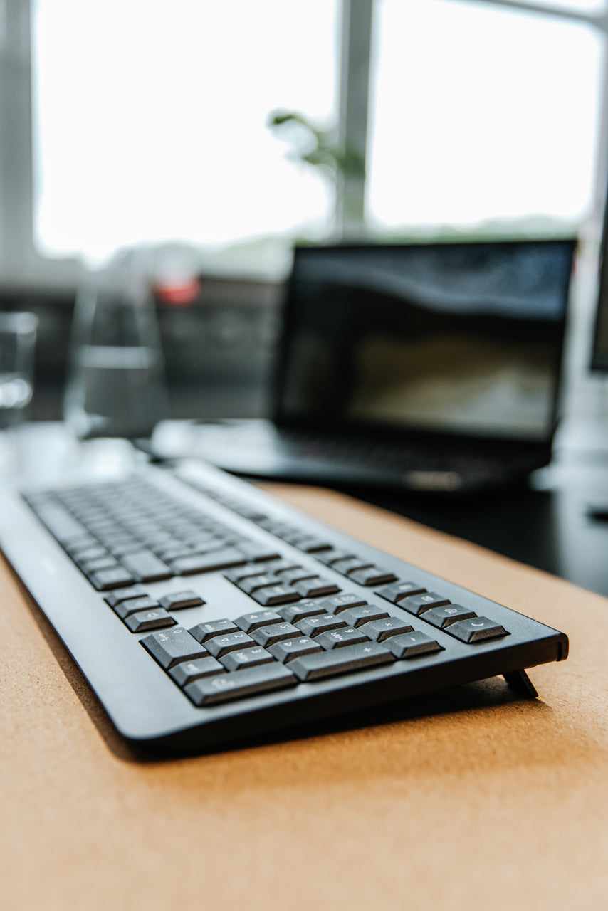 CHERRY KW 3000 - Keyboard - Wireless - QWERTY - Black